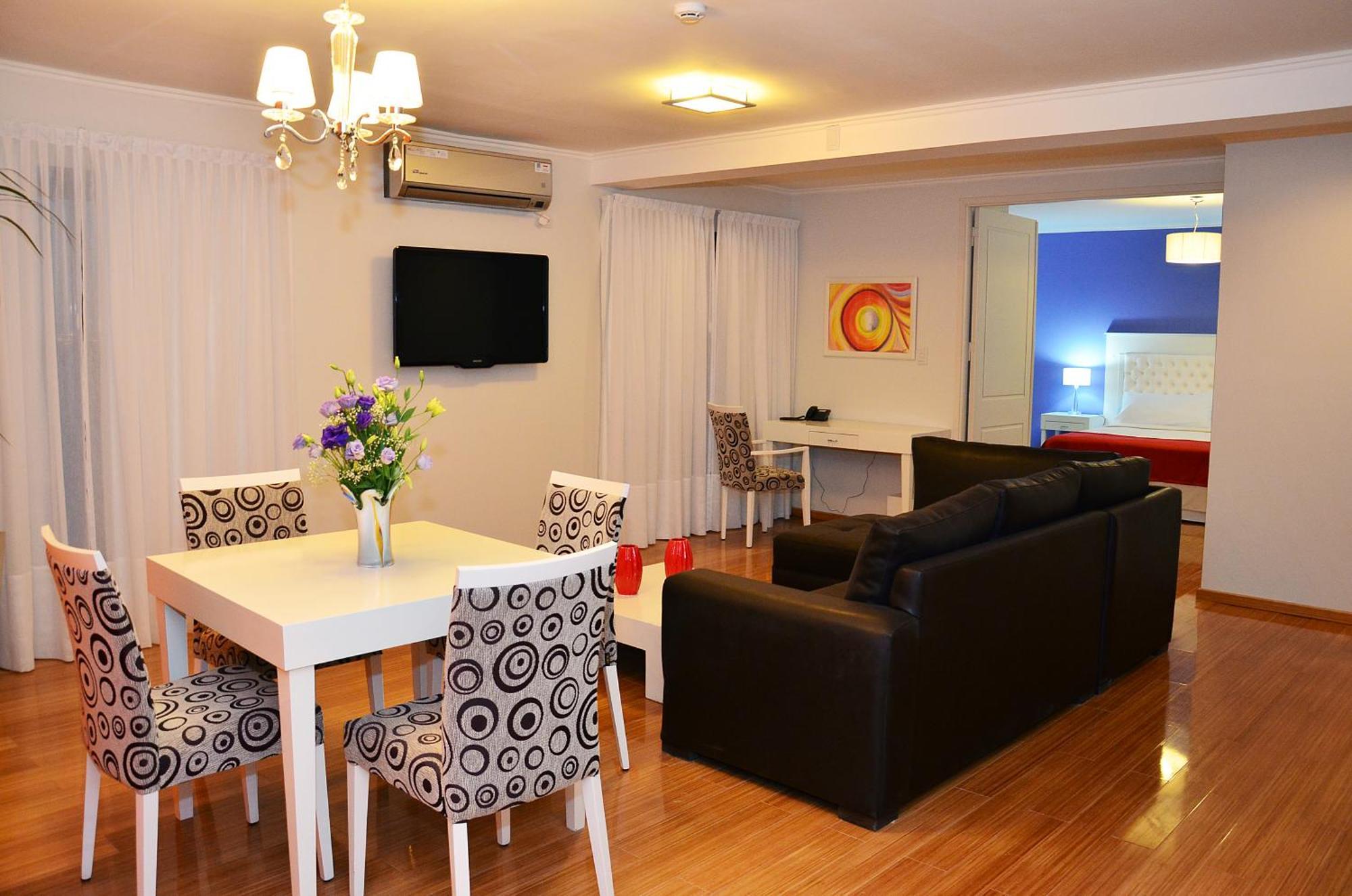 Le Parc Hotel & Suite Villa María Eksteriør bilde